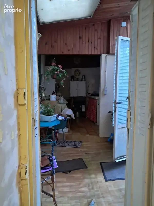 Maison de bourg  de 60 m2  -à vendre   petit prix à lubersac - photo 5