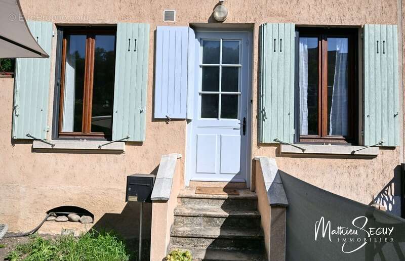 Maison de village avec extérieur à SAIN BEL (69) - photo 25
