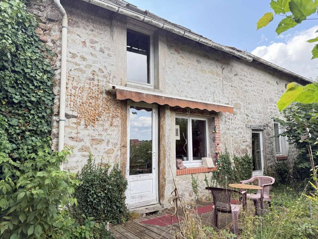 Maison à SAINT-VAURY