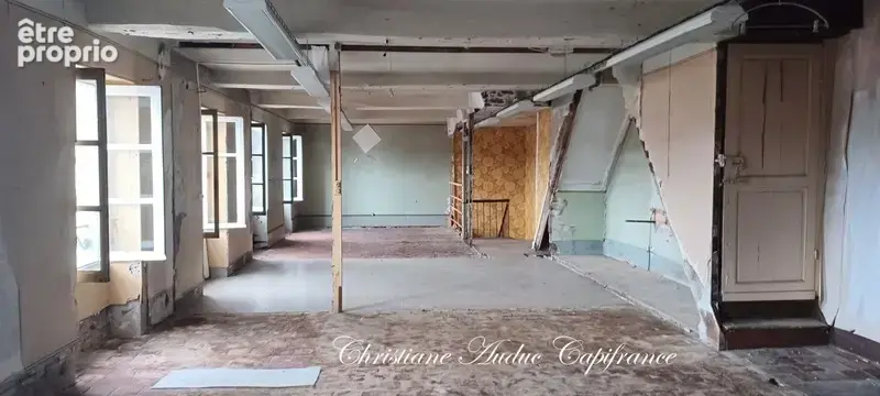 Immeuble de 168 m² entre Cluny et Charolles à Saint Bonnet de Joux - photo 5