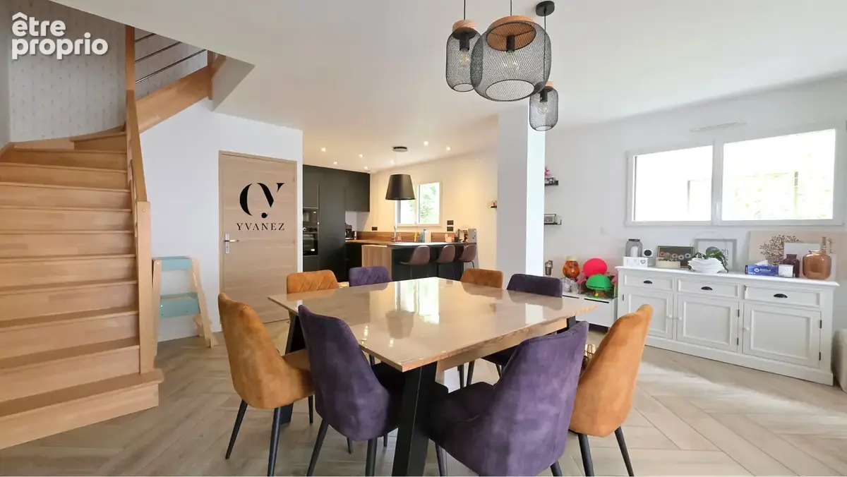 L'élégance du contemporain aux portes de Rennes - Maison de 112 m2 avec 4 chambres, jardin et garage - photo 6