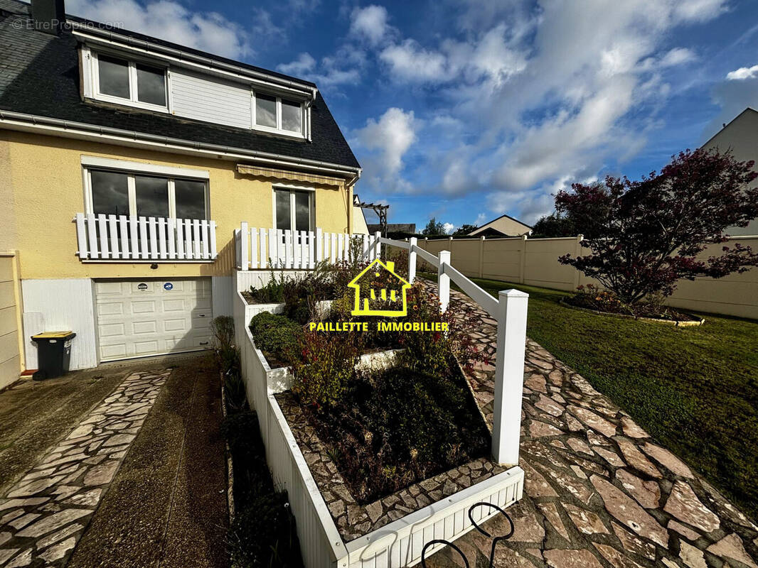 Maison à MONTIVILLIERS