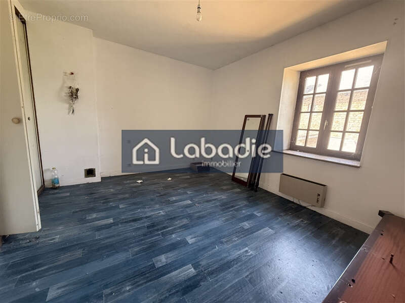 Maison 5 pièces 124m2, terrain de 820m2, bourg Epinay Le Conte - photo 7