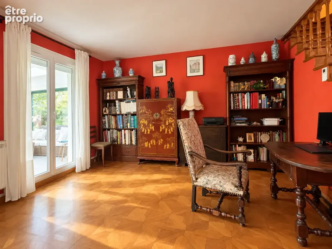 Rochefort-en-yvelines   une maison familiale aux beaux volumes dans un cadre verdoyant - photo 5