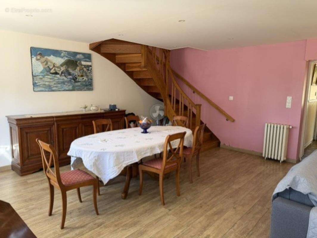 Coquette maison mitoyenne habitable sur 2 niveaux - photo 6