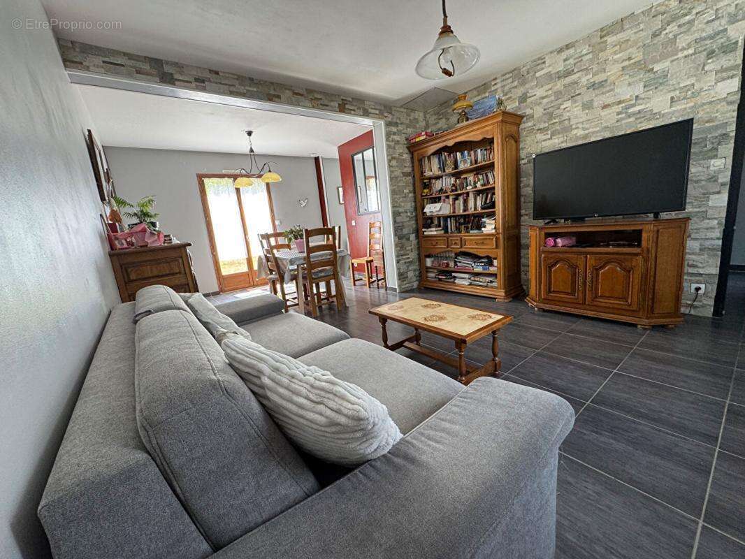 Maison à CREPY-EN-VALOIS