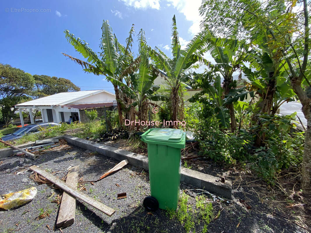 Maison à SAINT-PHILIPPE