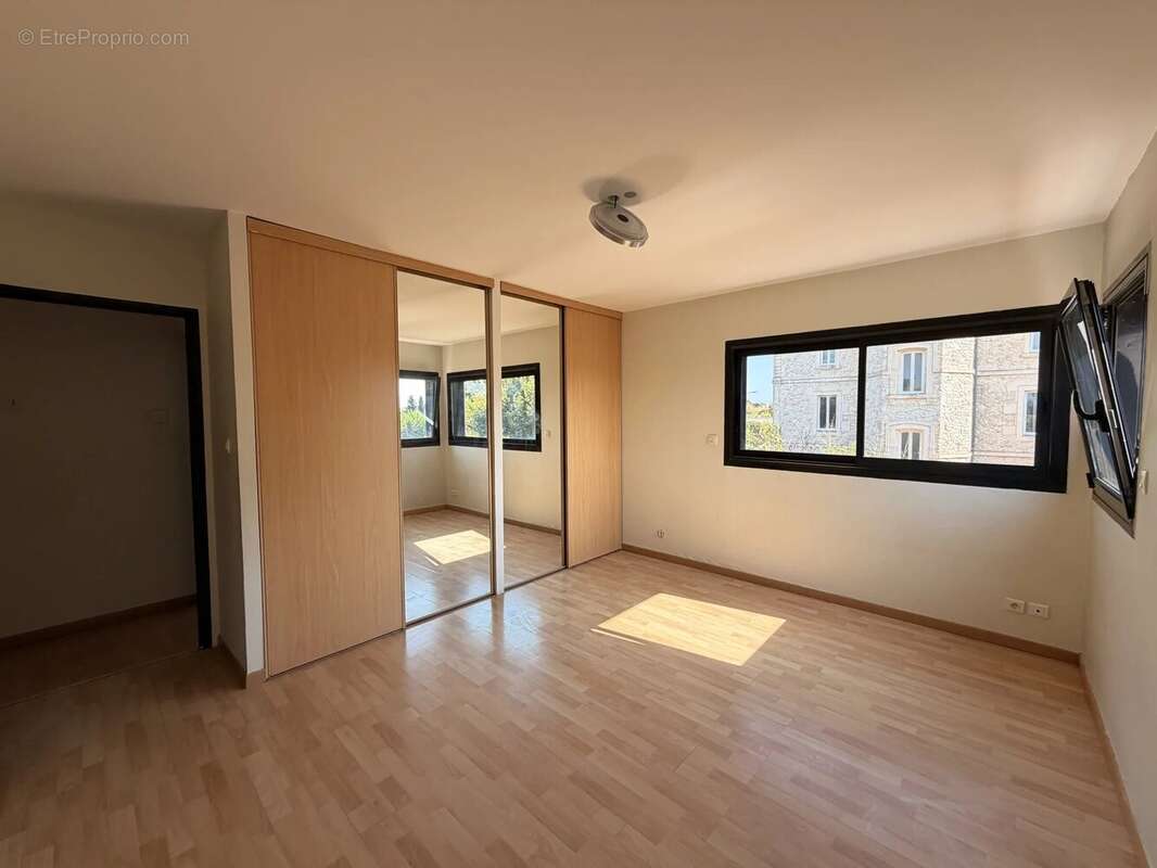 Magnifique maison d’architecte à Cuxac-d’Aude, à seulement 10 minutes de Narbonne ! - photo 19