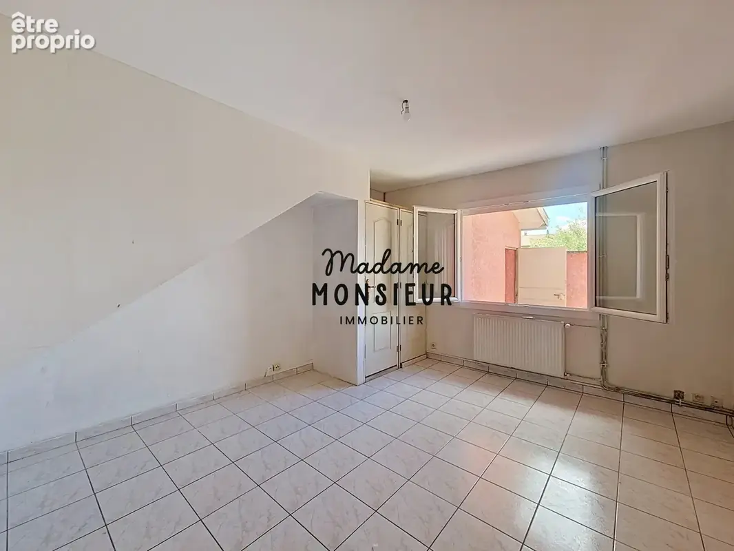 Maison 145,03m2 avec cour - photo 8