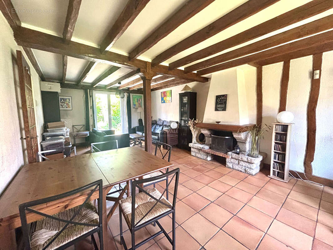 Maison à CERGY
