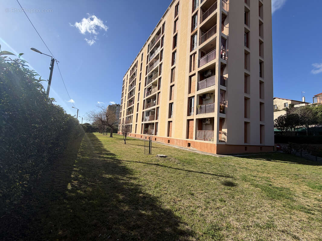 Appartement à MARSEILLE-11E