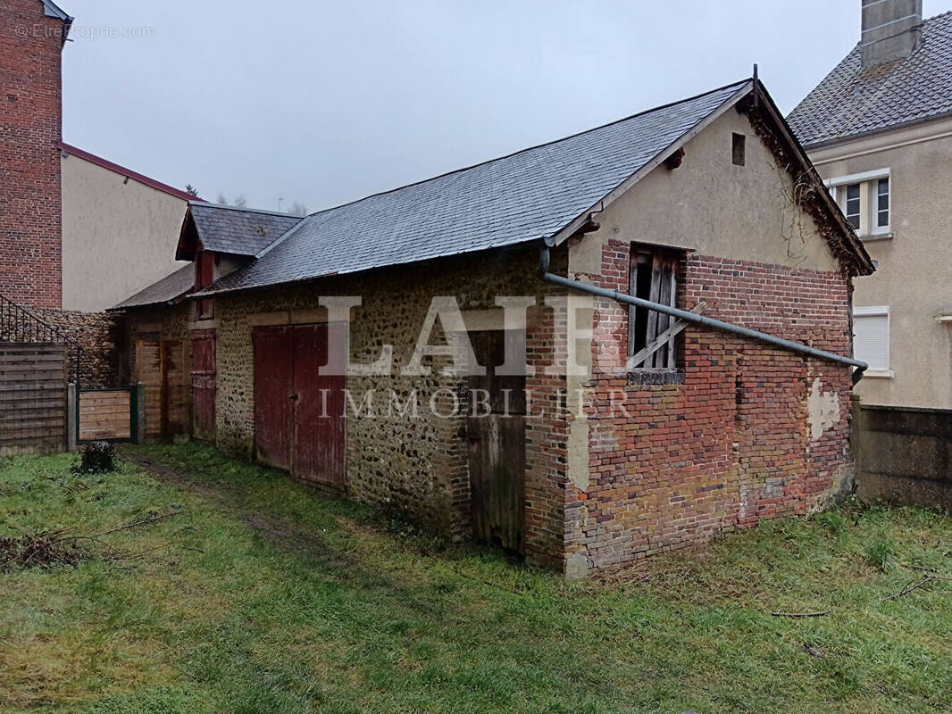 Appartement à MOULINS-LA-MARCHE