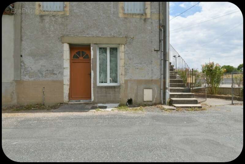 Maison à MONTLUCON