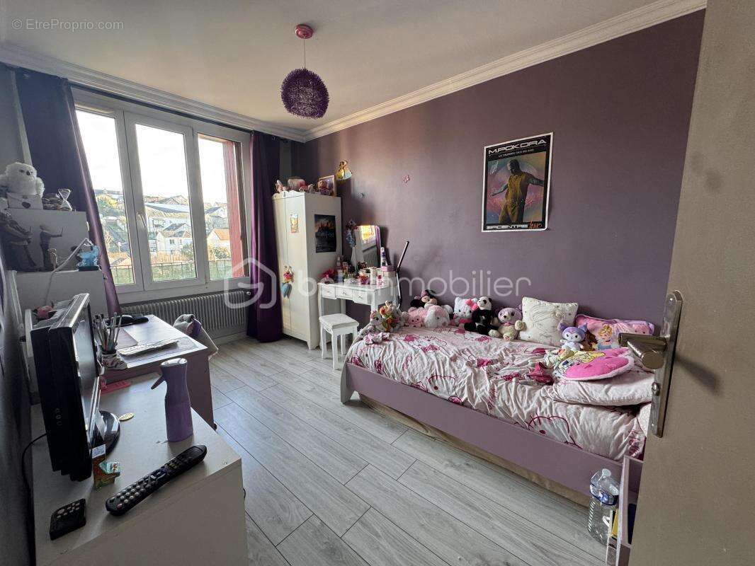 Appartement à LE THILLAY
