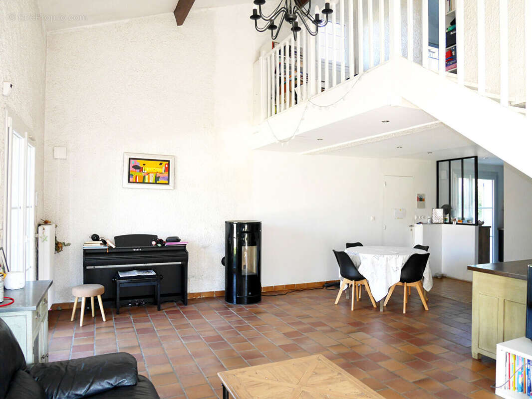 Cestas maison à vendre 5 pièces piscine ref 2261 - photo 2