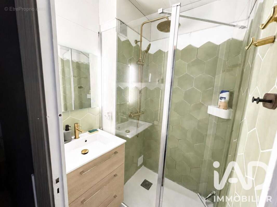 Appartement 48 m² à Valence  - photo 8
