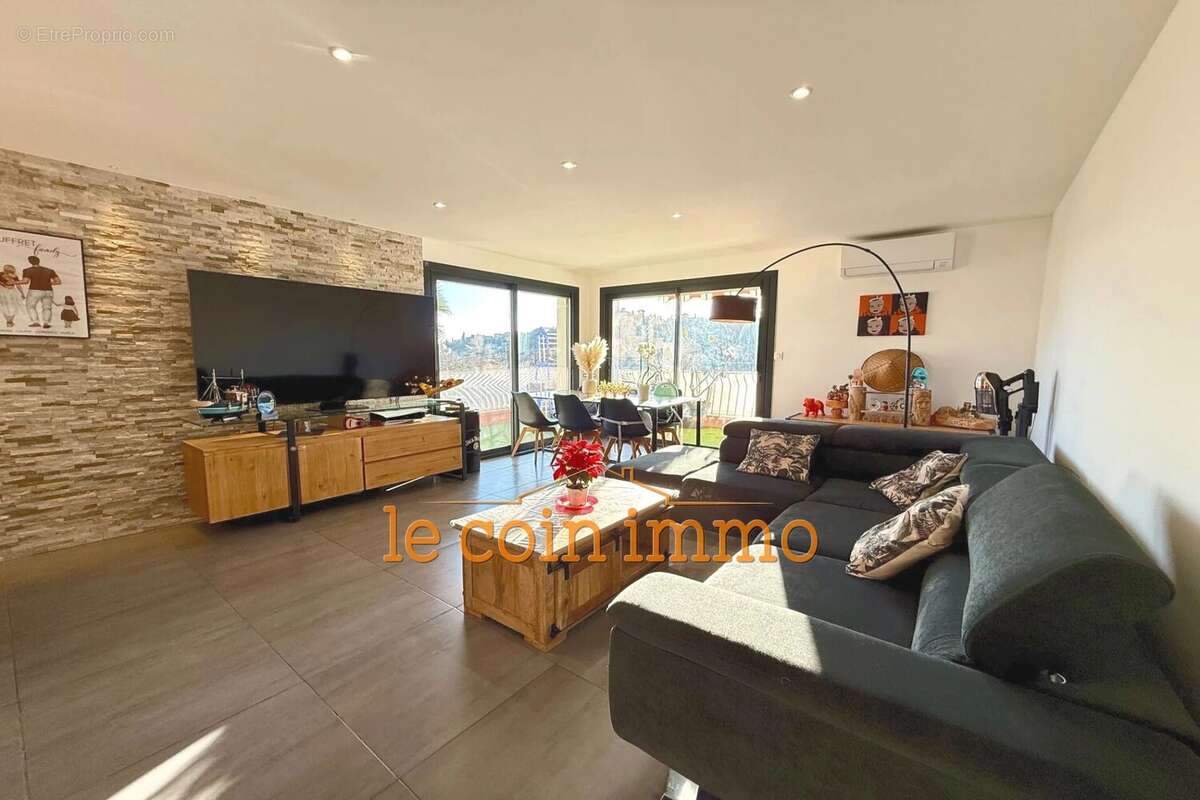 Appartement à CAGNES-SUR-MER