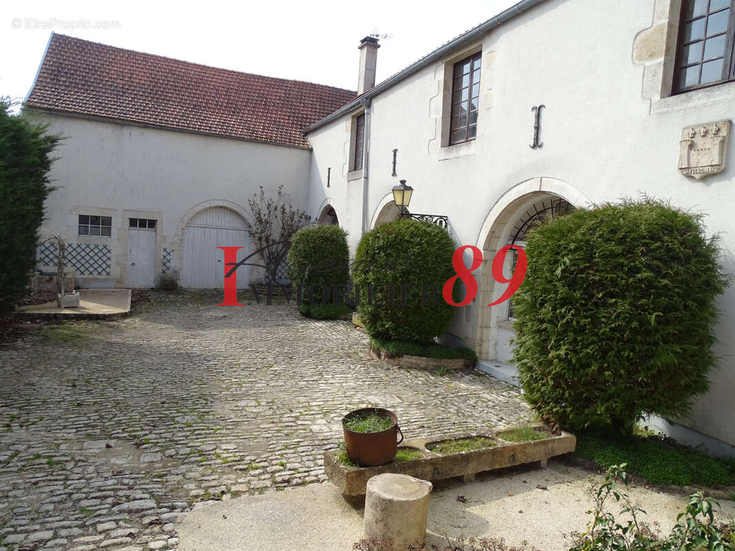 Maison à CHATILLON-SUR-SEINE