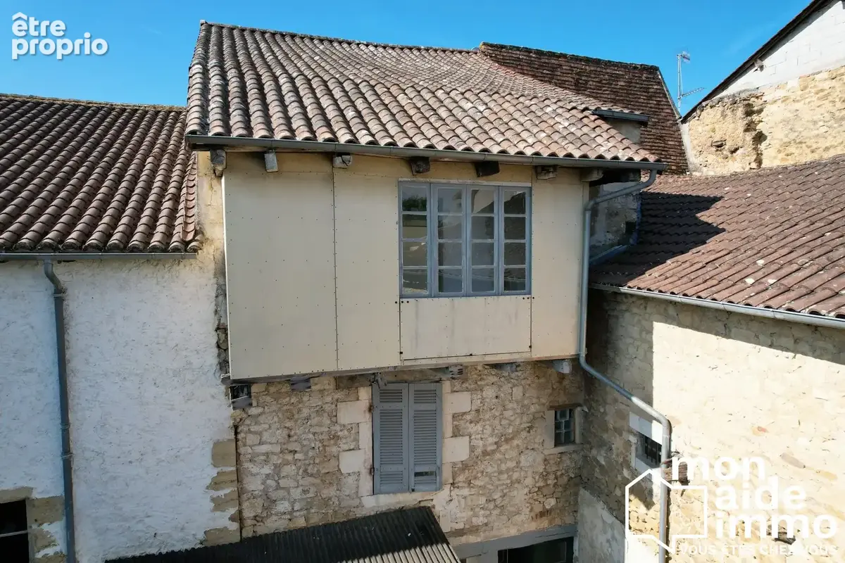 Maison 5 pièces 180 m² à vendre à Thiviers (24800) - photo 4