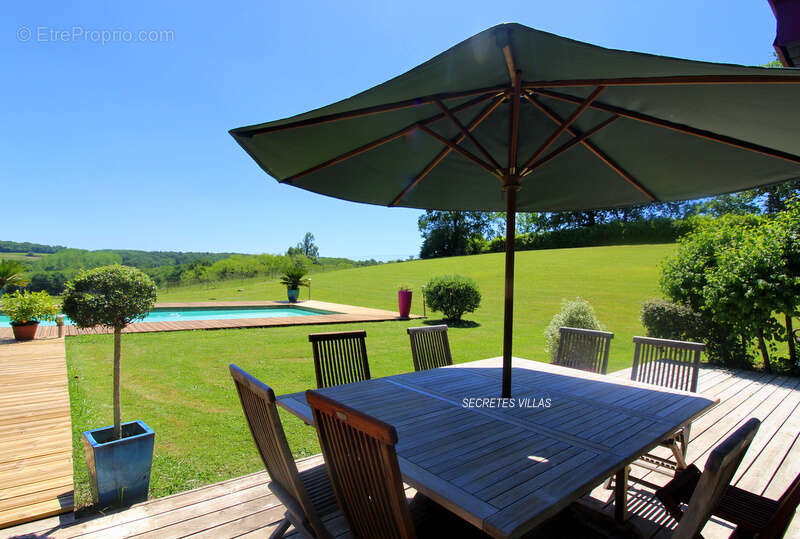 Maison à SALLEBOEUF