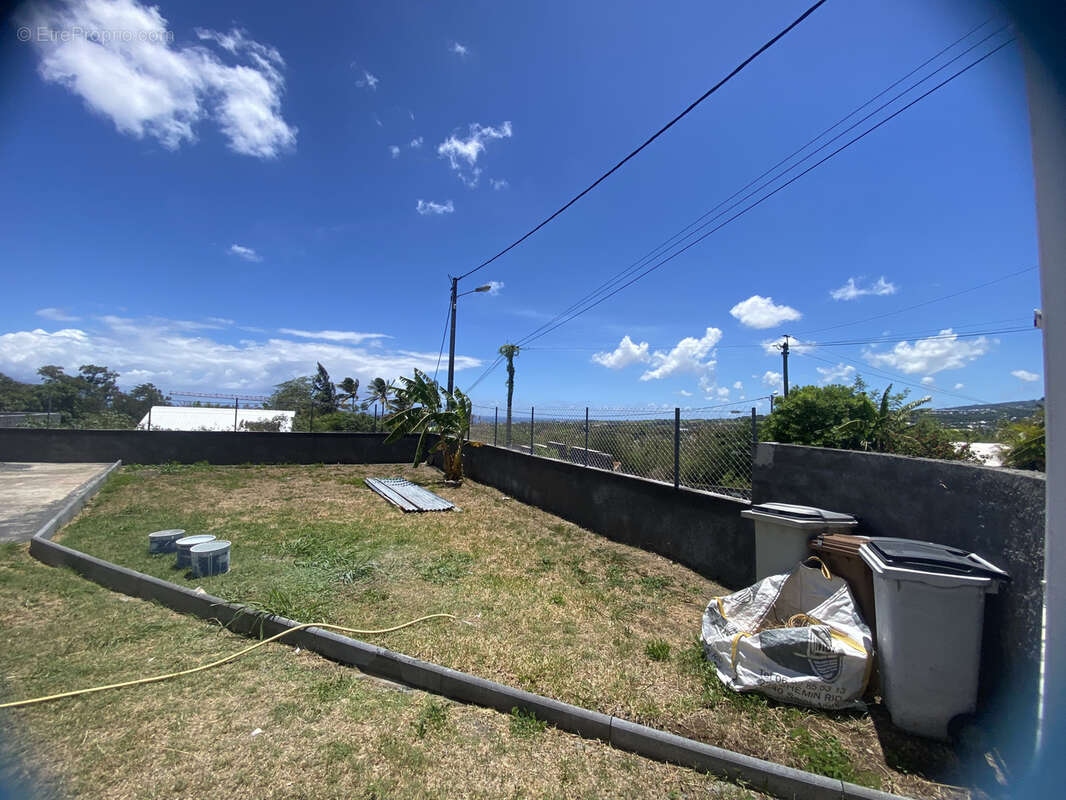Maison à SAINT-DENIS