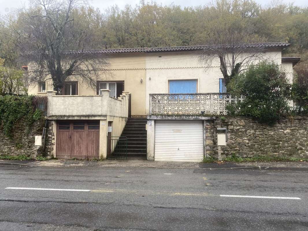 vue d&#039;ensemble - Maison à ARCAMBAL