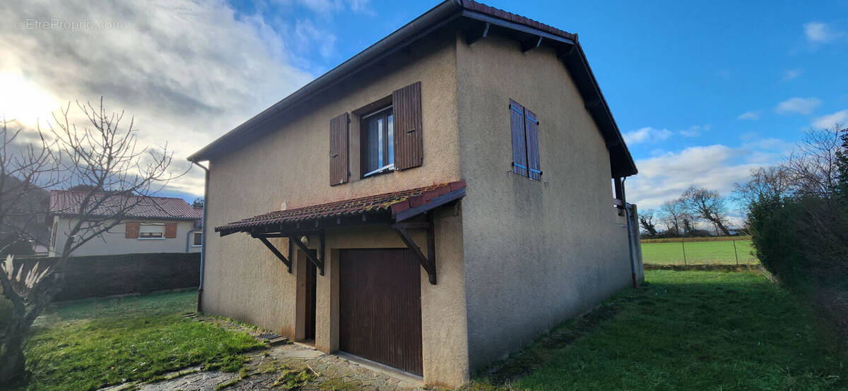 Maison à LA MOTTE-DE-GALAURE