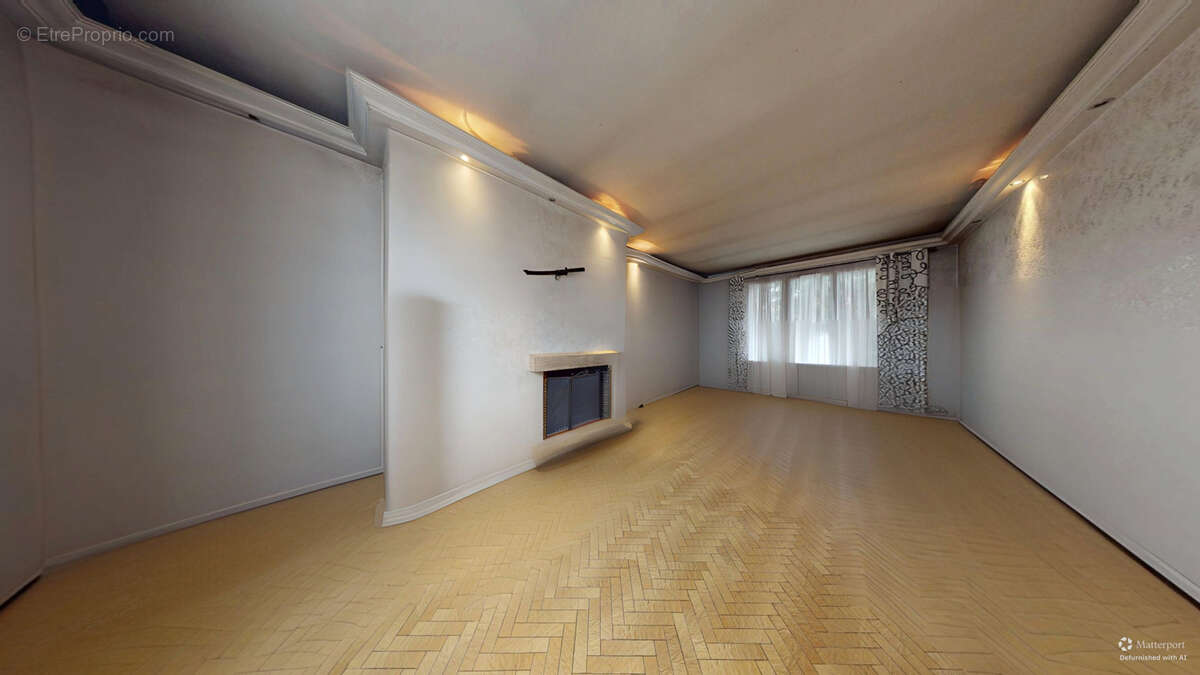 Maison à SARTROUVILLE