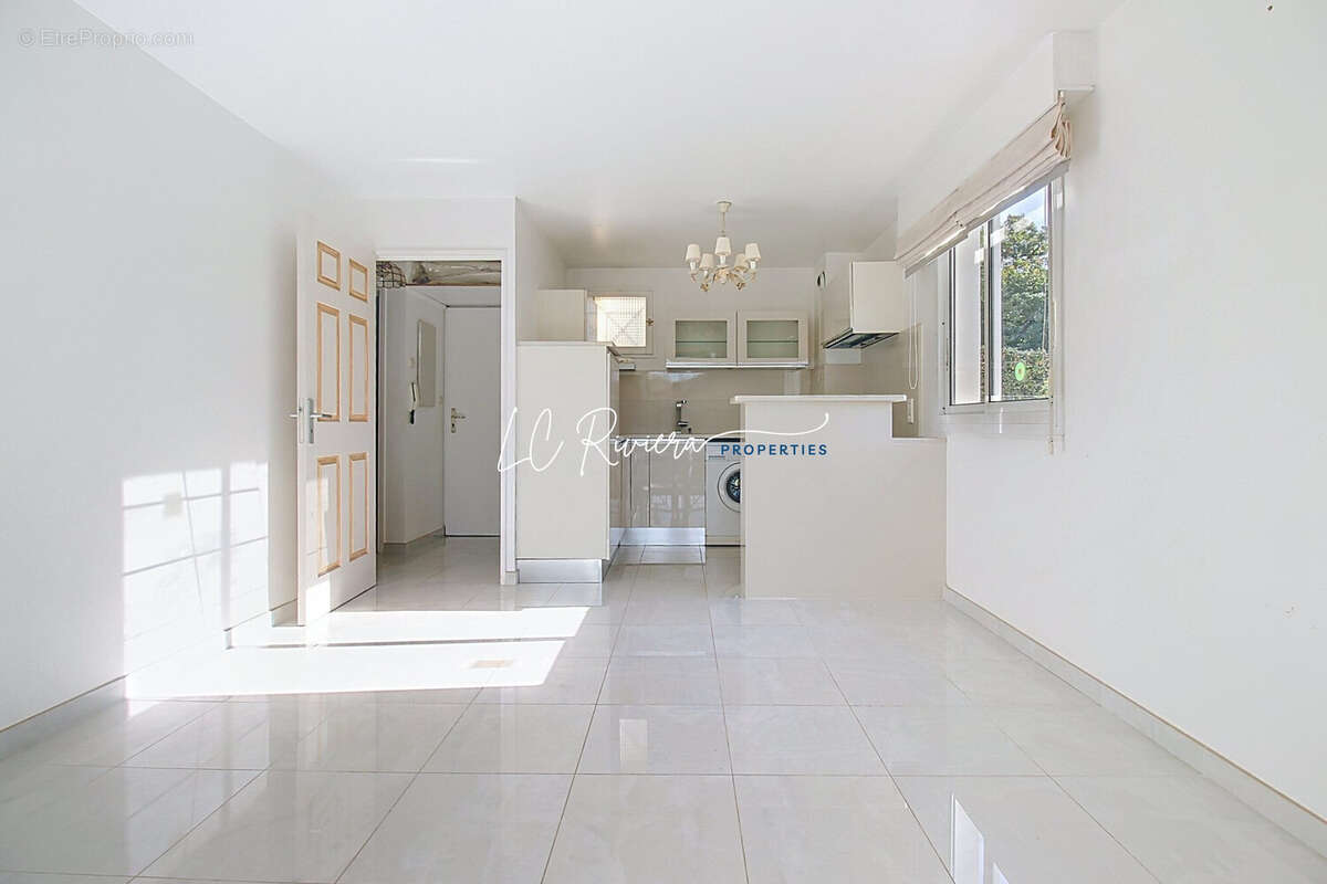 Appartement à SAINT-RAPHAEL