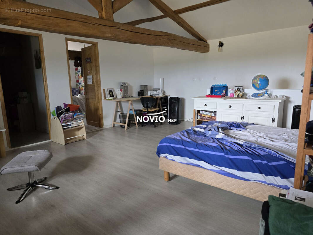 Maison 155 m² à Thurageau  - photo 7