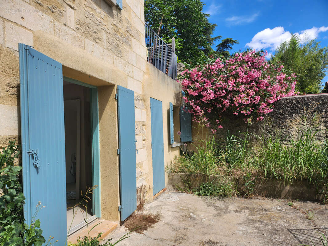 Appartement à UZES
