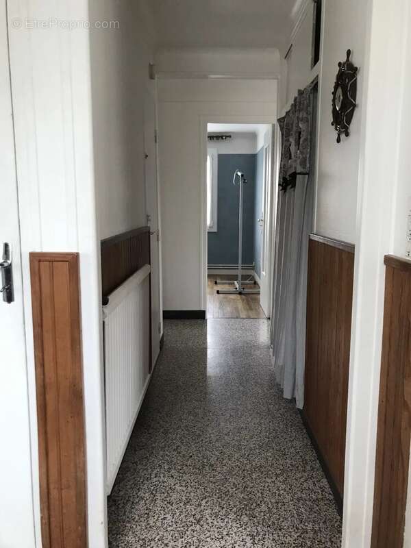 Maison à SAINT-CHERON