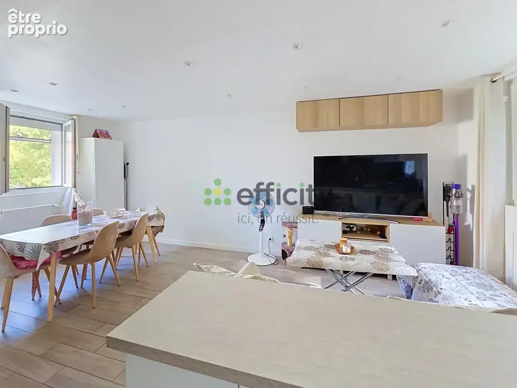 Maison 6 pièces 83 m² à vendre à La Queue-En-Brie (94510) - photo 5