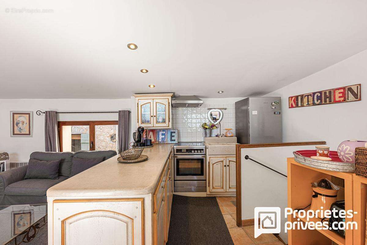 Appartement à MONTAUROUX