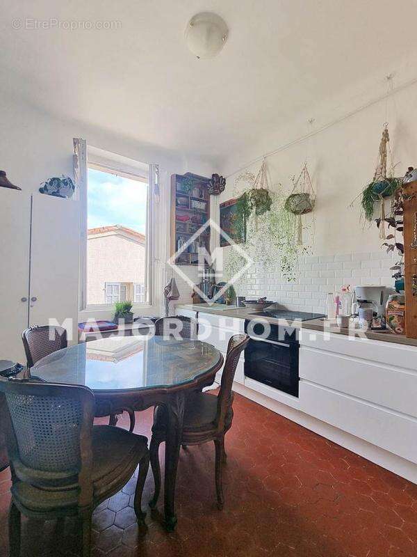 Appartement à MARSEILLE-7E