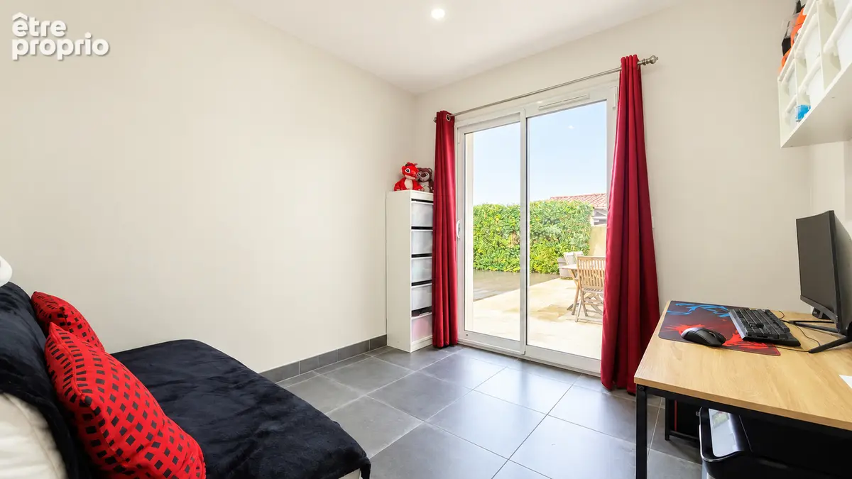 Villa Vaison-la-Romaine - 5 pièces - 136 m² - photo 14