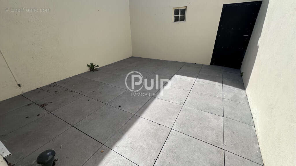 Appartement à ANNEZIN