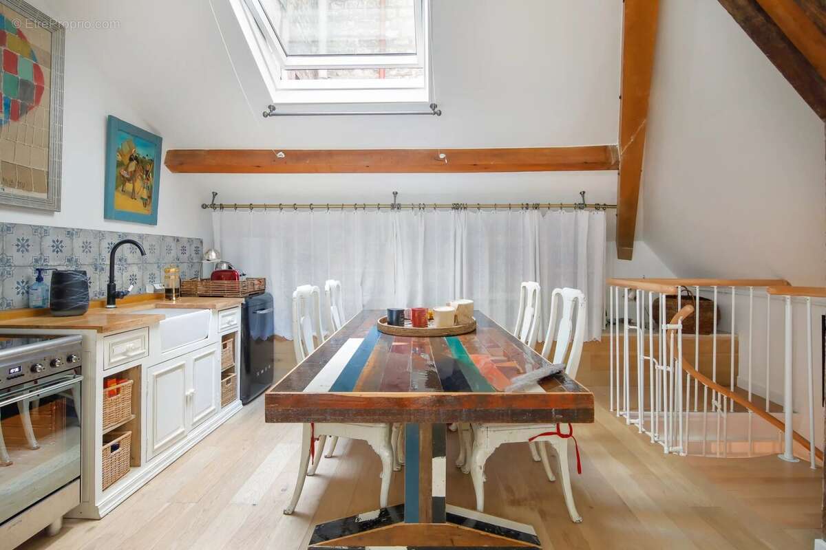 Appartement à PARIS-6E