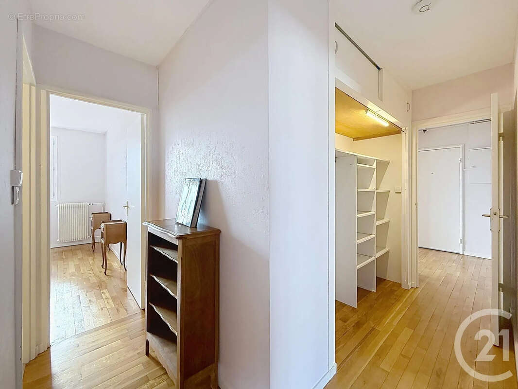 Appartement à SAINT-ANDRE-LES-VERGERS