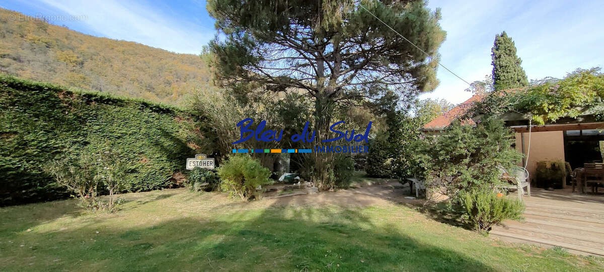 Vue ouest - Maison à ESTOHER