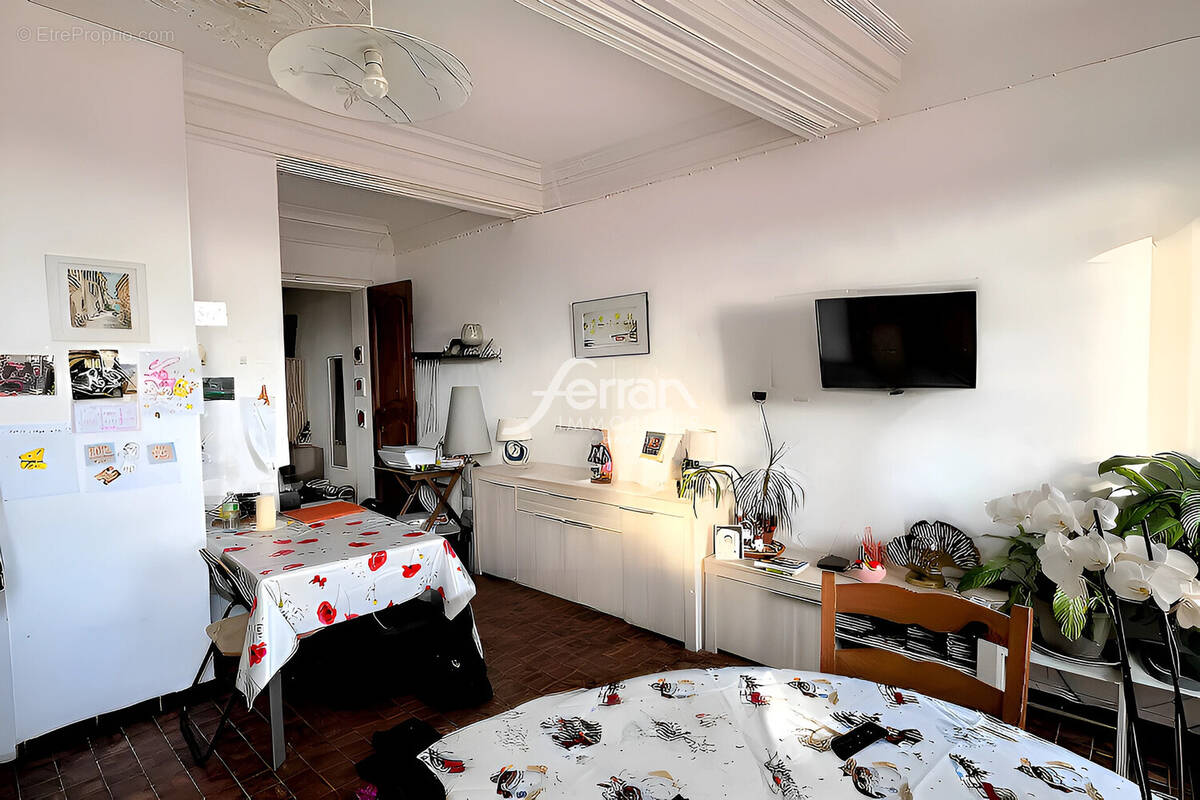 Appartement à CALLAS