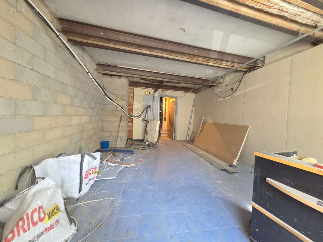 Appartement à LEZIGNAN-CORBIERES