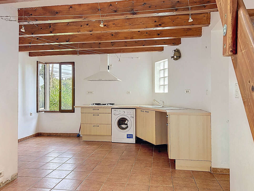 Maison à PUJAUT