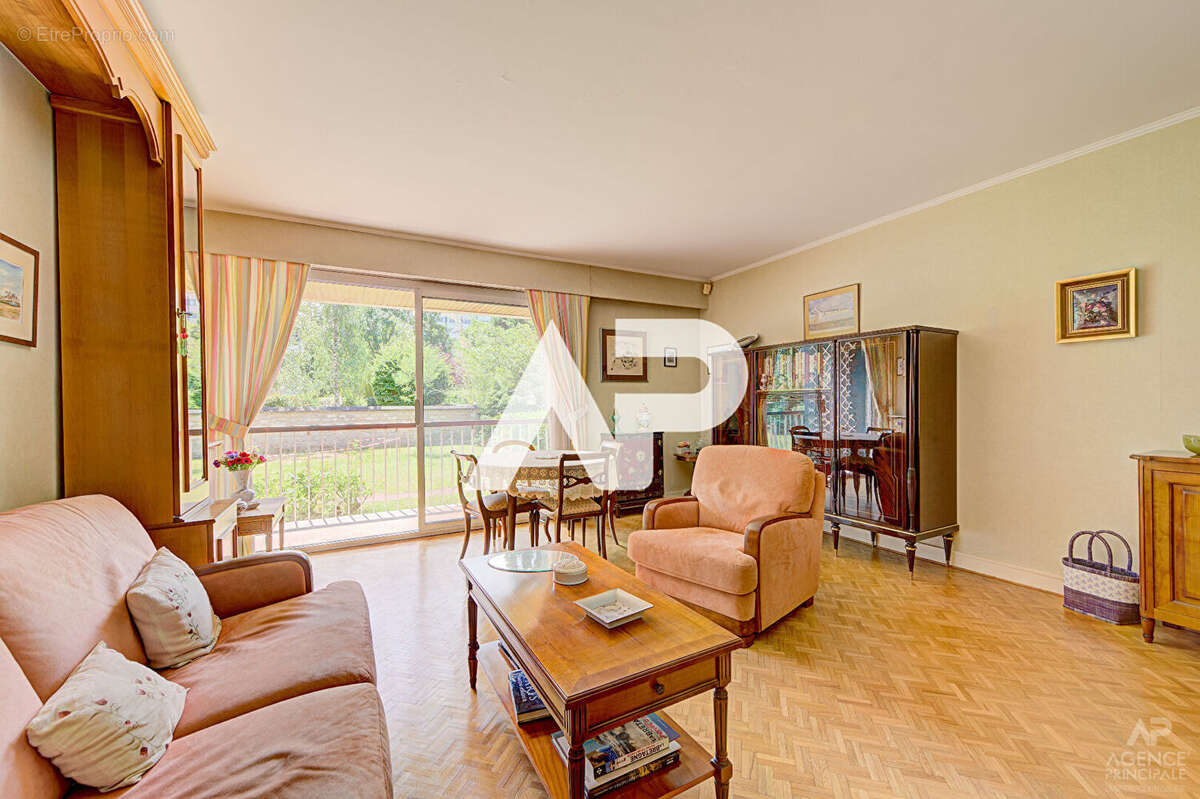 Appartement à RUEIL-MALMAISON