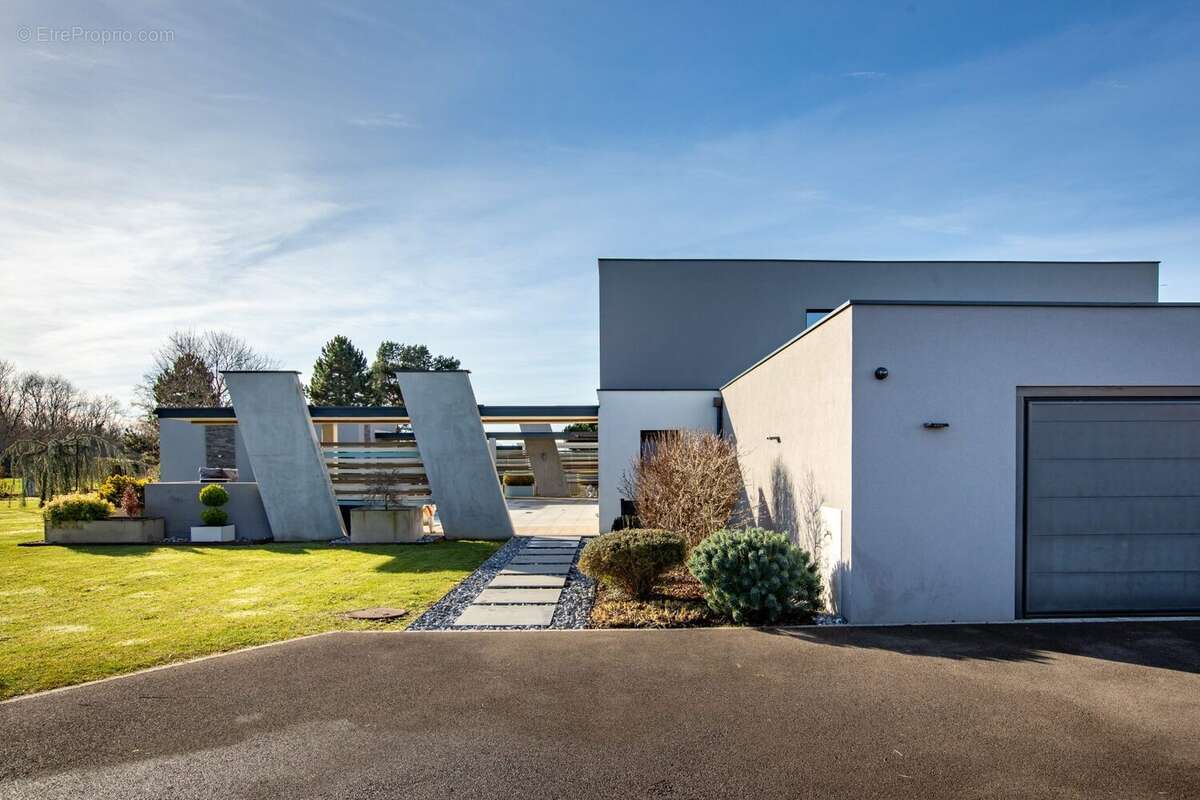 Maison à WITTELSHEIM
