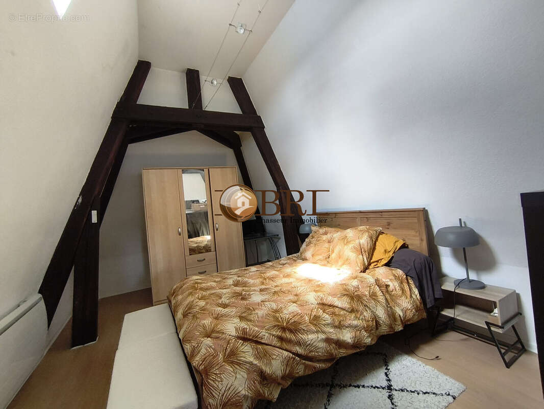 chambre 1 - Appartement à LES ABRETS