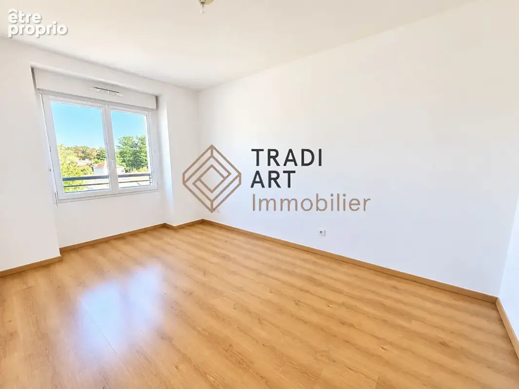 Appartement Sainte Genevieve Des Bois 3 pièce(s) 61.73 m2 - photo 4