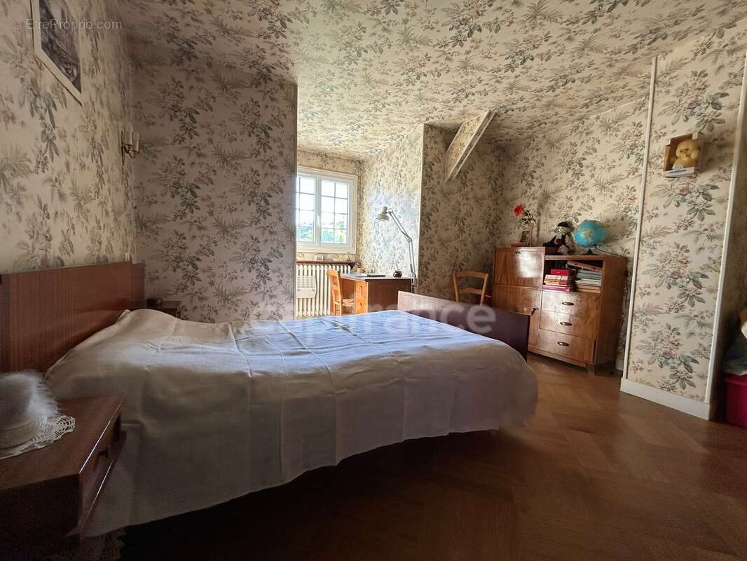 Maison à vendre 7 pièces THIVIERS (24)252m² sur plus de 5000m² de terrain - photo 17