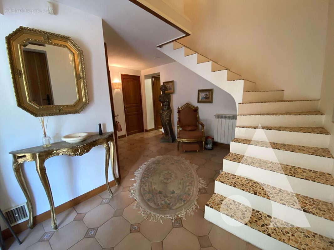 Maison à NANTEUIL-LE-HAUDOUIN