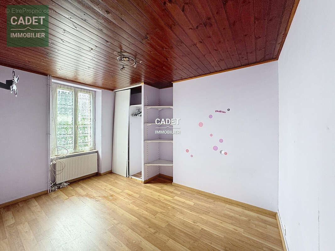 Maison à SAINT-SAUVEUR-LA-POMMERAYE